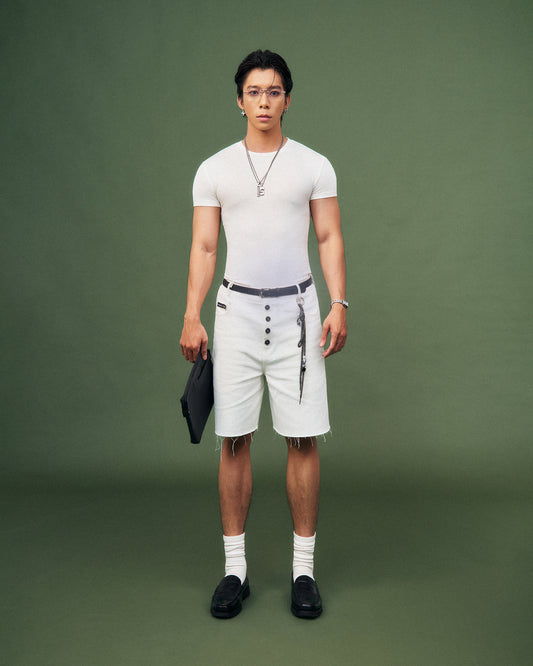 Quần shorts kaki trắng phối nút