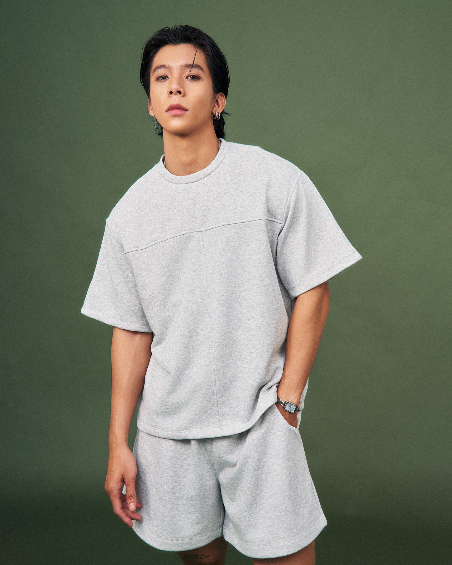 Quần shorts nỉ thun xám