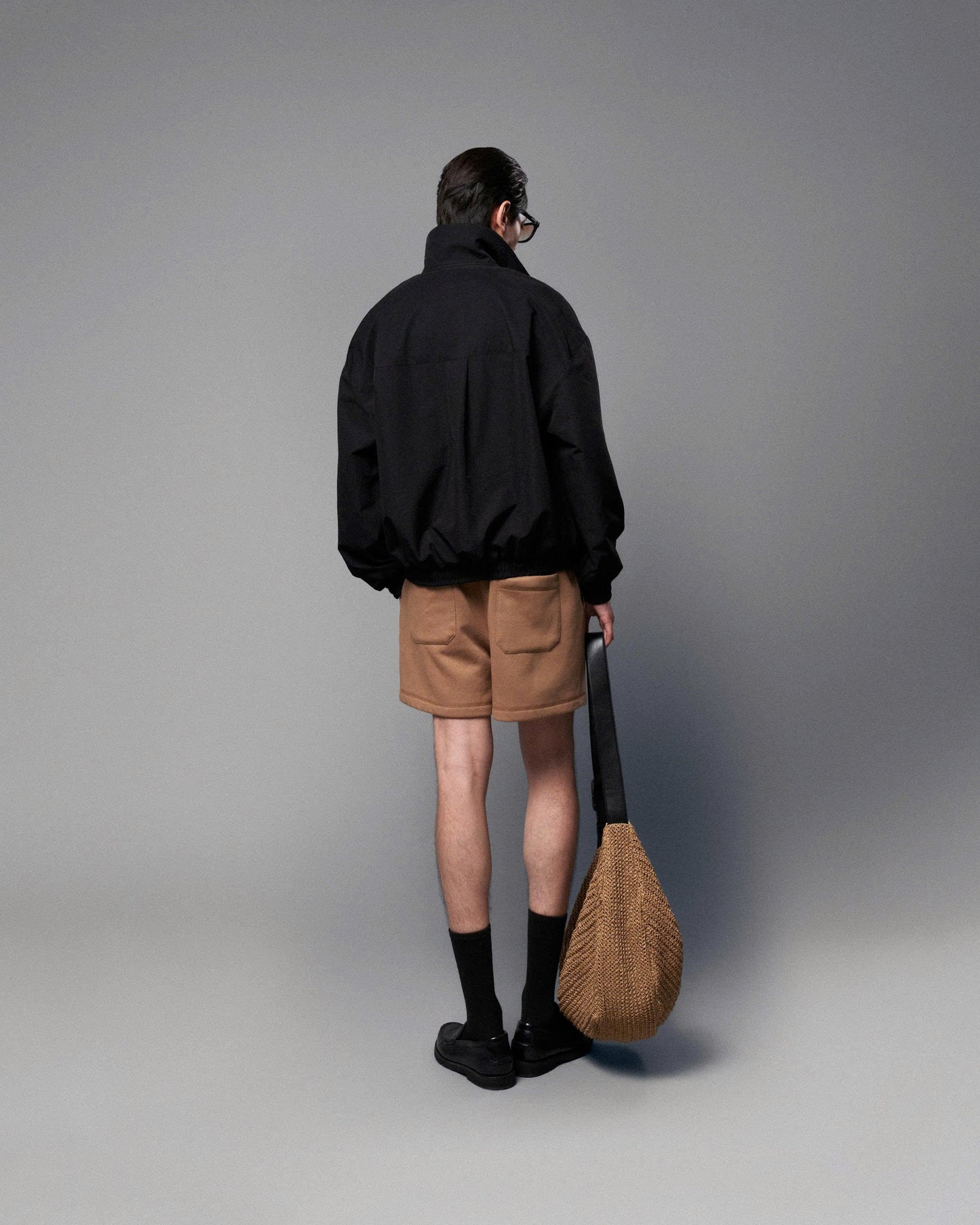 Quần shorts nỉ nâu