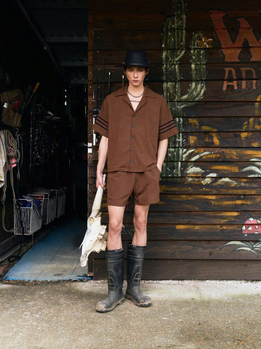 Quần shorts nâu lưng chun