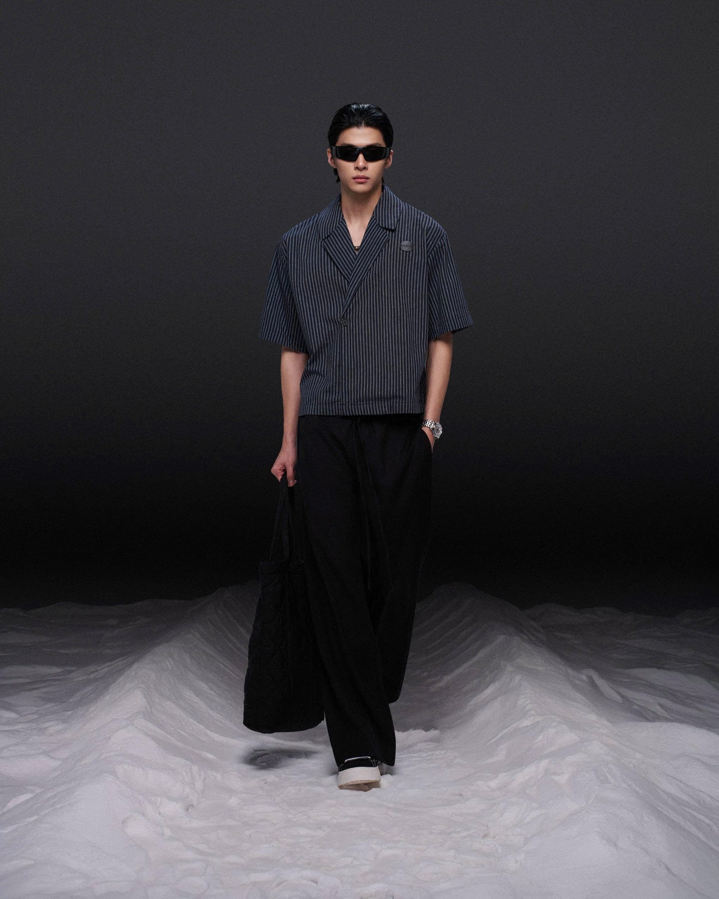 Quần thun dài phối xếp ly đen