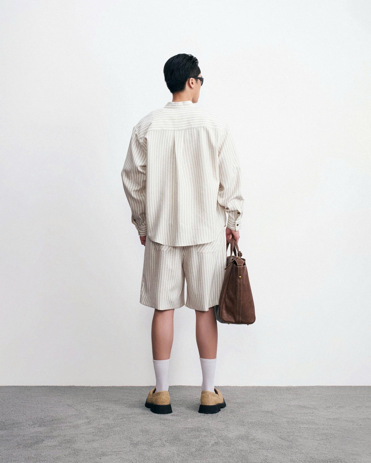 Áo sơmi tay dài kẻ sọc be cổ tàu - Ry Top