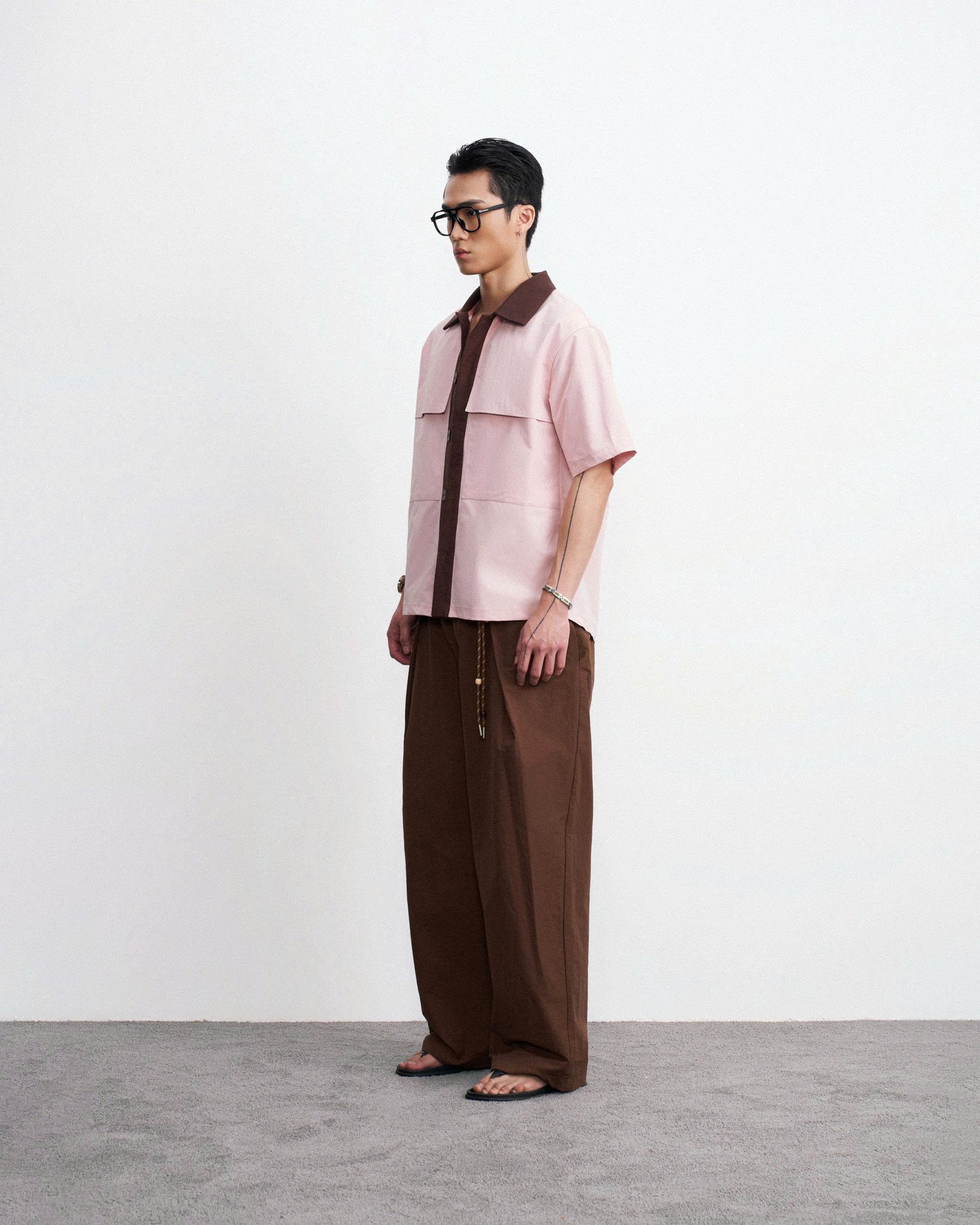 Áo sơmi tay ngắn hồng phối nâu - Roki Top